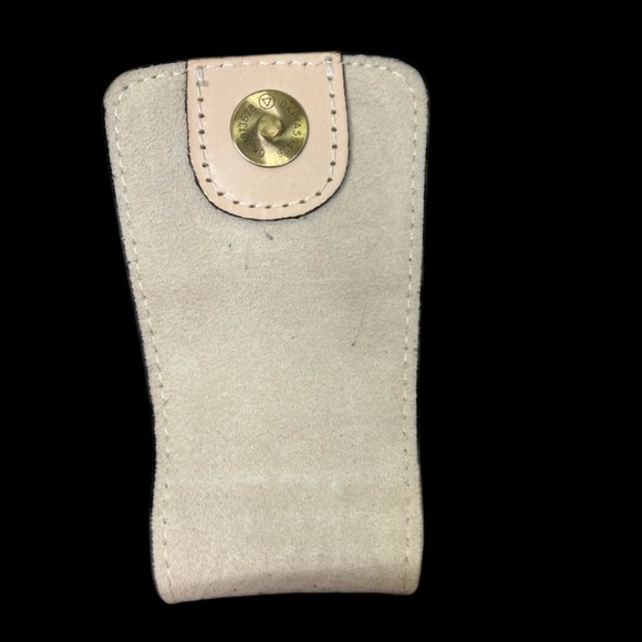 LOW START Patricia Nash Cream Embossed Leather Purse bag Inside is suede - Picture 11 of 11